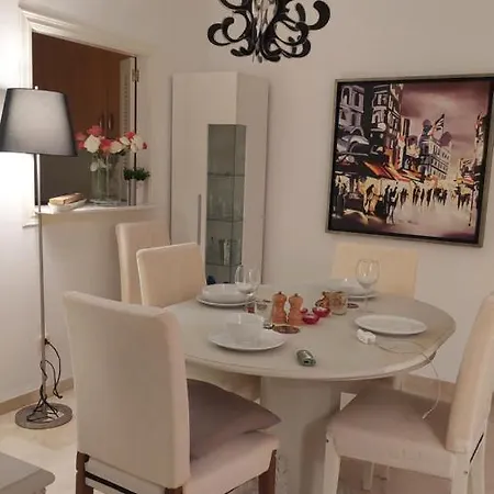 Apartment Elviria Playa Jardines De Santa Maria Golf Marbella